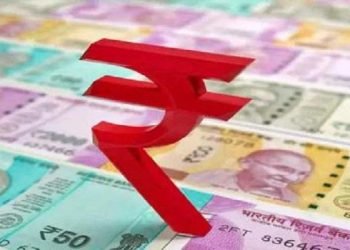 Rupee Goes Up 16 paise Against US Dollar