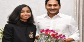 Chess Player Alana Meenakshi Calls On CM YS Jagan Mohan Reddy