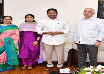 AP Chief Minister meets Governor-designate at Raj Bhavan