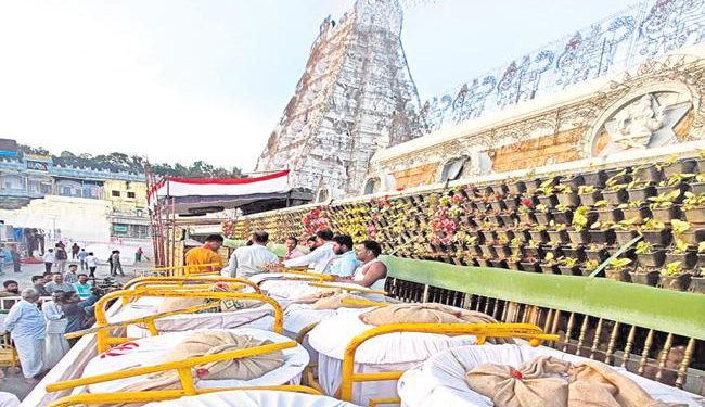 Counting Of Hundi Offerings Begins At New Parakamani Building- Tirumala