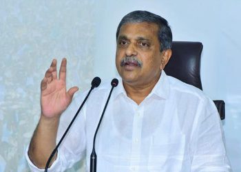 Sajjala Ramakrishna Reddy Shreds TDP Chief Chandrababu Naidu Over Gannavaram Clashes