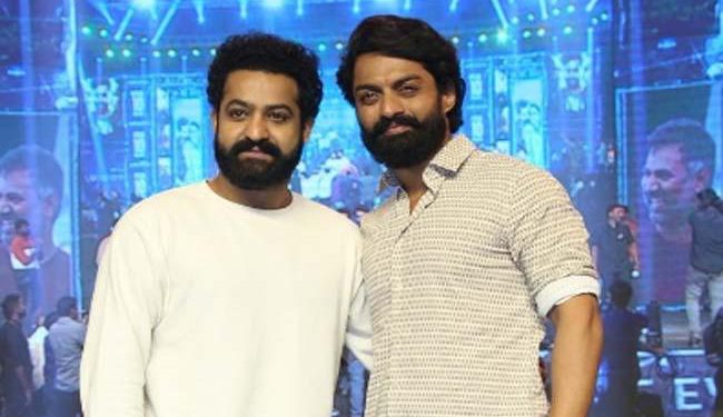 Netizens Troll Nandamuri Brothers Jr NTR, Kalyan Ram