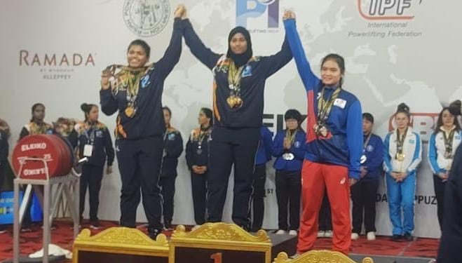 SADIA ALMAS, power Lifter Winds Gold Medal