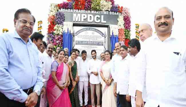 Machilipatnam port works started by CM Jagan మచిలీపట్నం పోర్టు నిర్మాణ పనులు ప్రారంభోత్సవం.