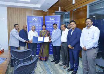 రాష్ట్ర వైద్య ఆరోగ్యశాఖ మంత్రి విడదల రజిని - గుంటూరు జీజీహెచ్ అభివృద్ధికి ముందుకు వచ్చిన సీఐఐ ఫౌండేషన్ ఆస్పత్రిలోని కాన్పులవార్డు అభివృద్ధికి ఎంవోయూ