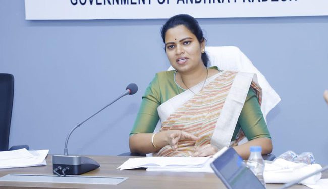 వైద్య ఆరోగ్య శాఖ మంత్రి విడదల రజిని