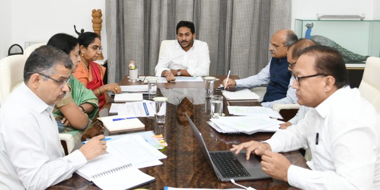 Push for superfast trains to Kadapa via Visakhapatnam – erstwhile Kurnool District