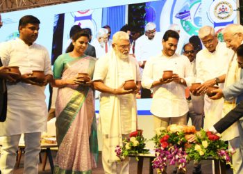 విశాఖపట్నంలో 25వ ఇంటర్నేషనల్‌ కమిషన్‌ ఆన్‌ ఇరిగేషన్‌ అండ్‌ డ్రైనేజ్‌ కాంగ్రెస్‌ ప్లీనరీ(ఐసీఐడీ)