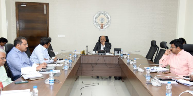 Spend Centrally Sponsored Schemes funds-కేంద్ర ప్రాయోజిత పధకాల నిధులు సకాలంలో ఖర్చు చేసి మరిన్ని నిధులు రాబట్టండి: సిఎస్