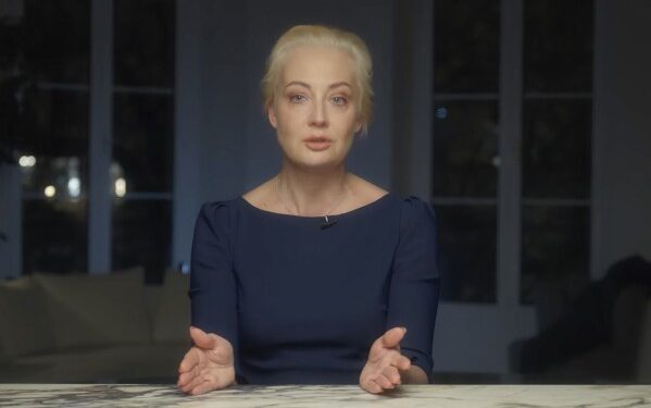 Russian Politics – Putin VS Yulia-రష్యా రాజకీయాలు – పుతిన్ VS యులియ