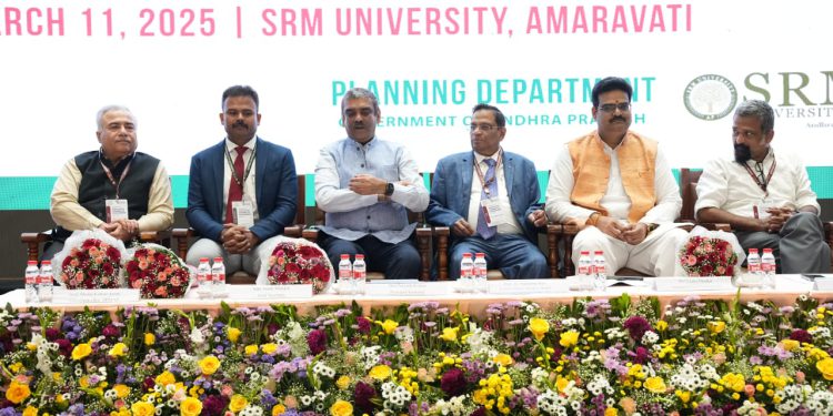 POPULATION DYNAMICS & DEVELOPMENT