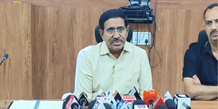 dont listen to accusations of opposition parties about capital amaravati