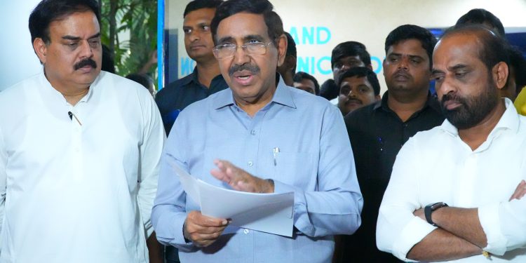 Some peope propagating wrong information on LPS plots allotment to farmers