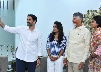 Sricharani and Mithali Raj met CM Chandrababu