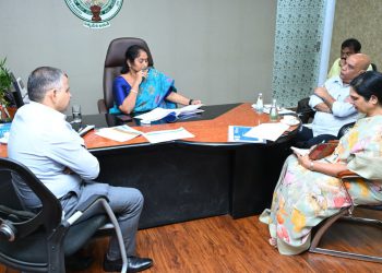 Textile MOU’s at Visakha Partnerhsip Summit