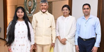 CM Chandrababu Naidu praises child singer Sadhya