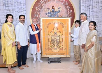 Prime Minister Narendra Modi visits Chief Minister Chandrababu Naidu’s residence