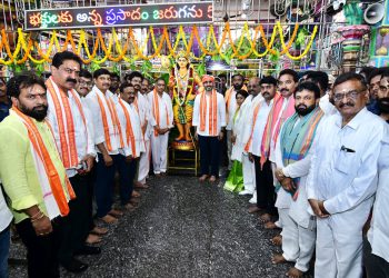 Minister Lokesh visited Mopidevi Sri Subrahmanyeshwara Swamy Temple