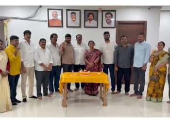 Nara Bhuvaneswari’s birthday celebrations were held on a grand scale at the camp office in Tadepalli, under the leadership of Minister Savitha