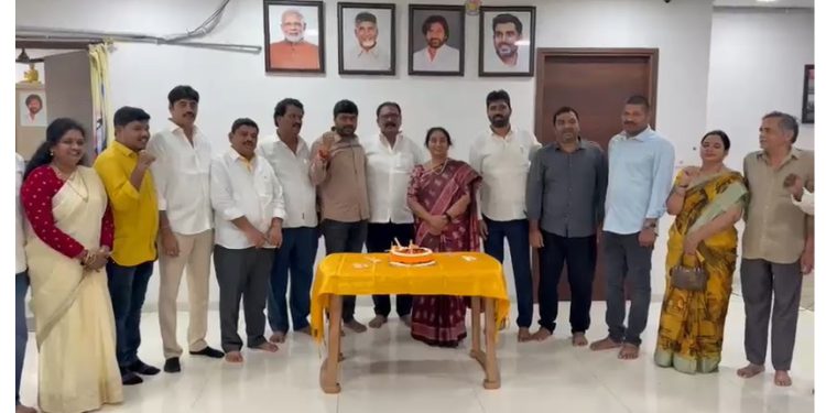 Nara Bhuvaneswari’s birthday celebrations were held on a grand scale at the camp office in Tadepalli, under the leadership of Minister Savitha